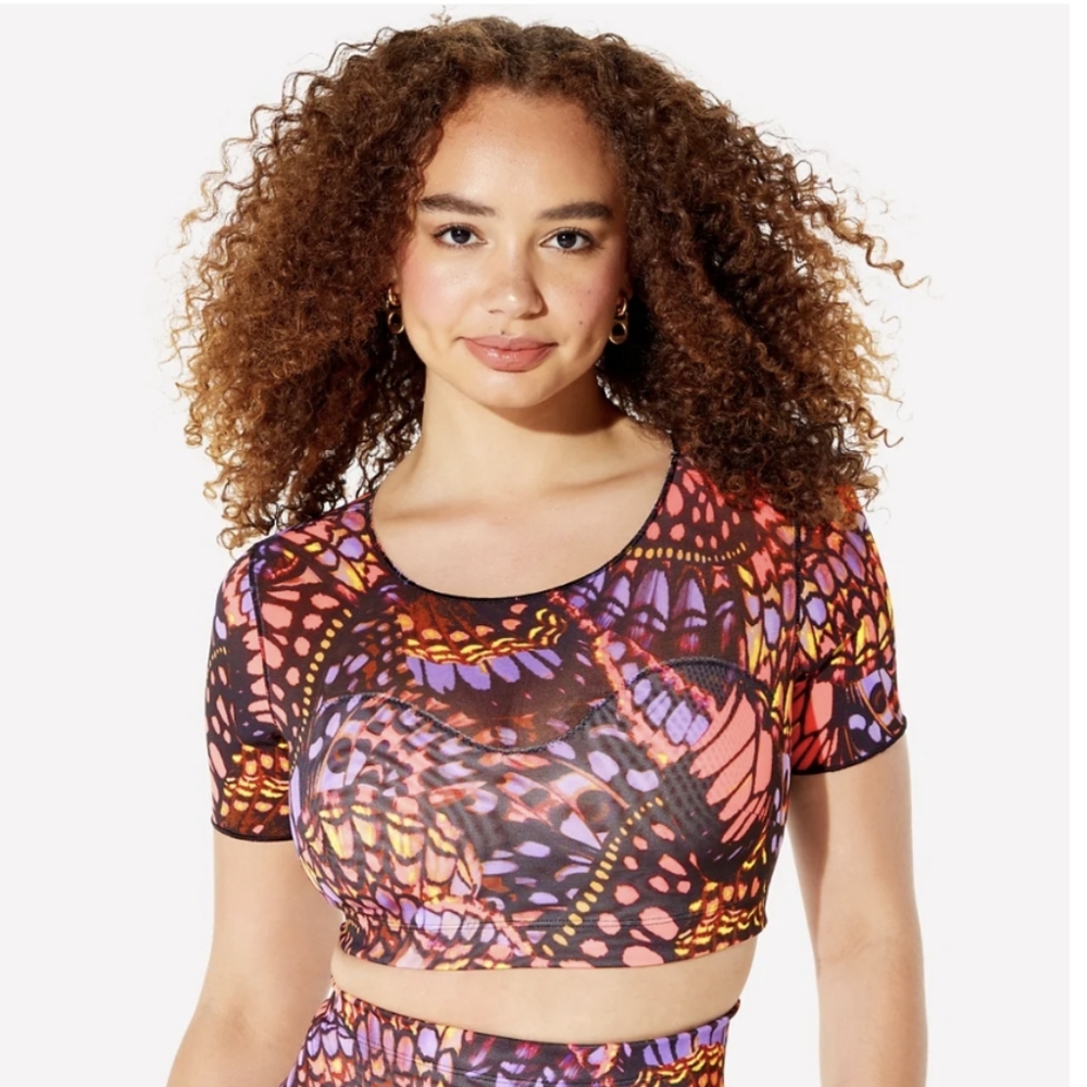 Yitty brand new crop top